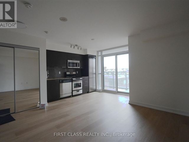 Minto 775 - 316 775 King Street West - photo 2