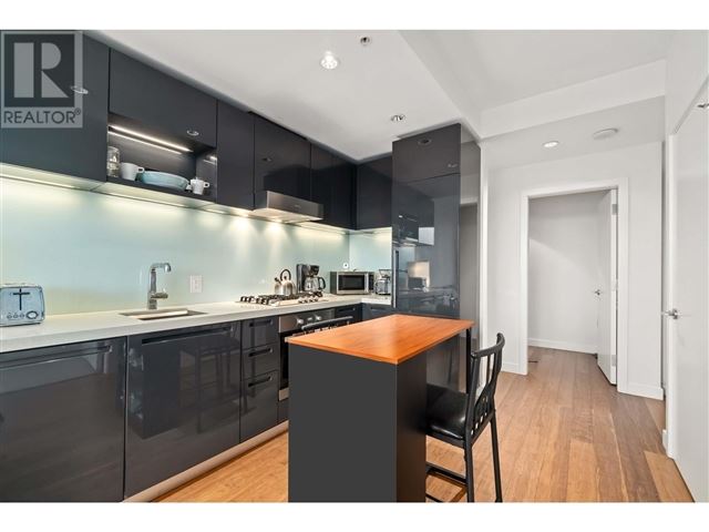 Telus Garden - 3807 777 Richards Street - photo 3