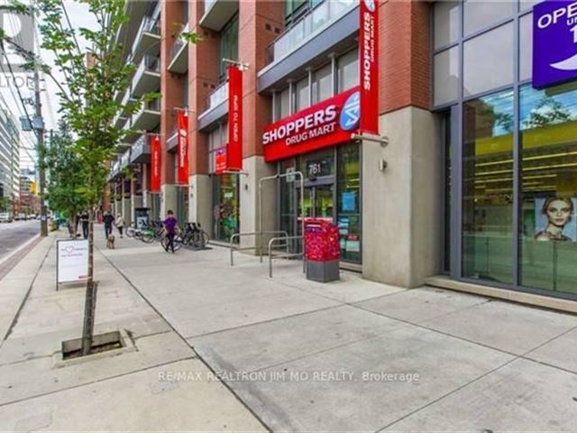 Minto 775 - 511 775 King Street West - photo 2