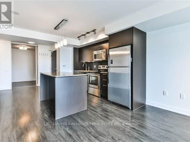 Minto 775 - 803 775 King Street West - photo 2