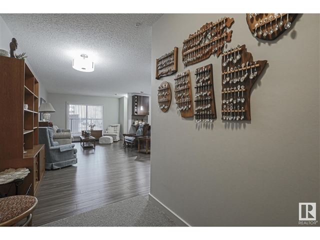 7805 71 ST NW - 149 7805 71 Street Northwest - photo 3