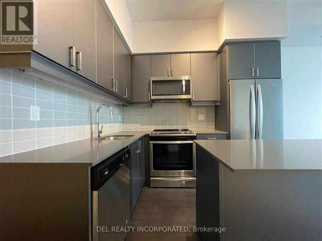 The Met Condos - 912 7895 Jane Street - photo 1