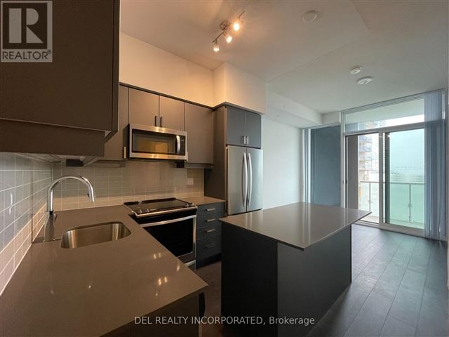 The Met Condos - 912 7895 Jane Street - photo 2