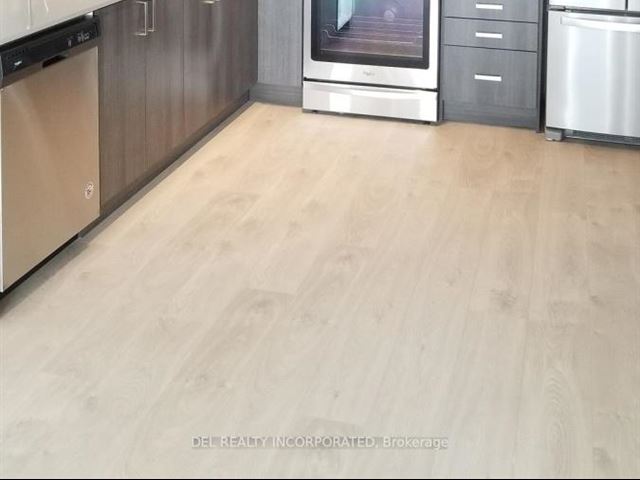 The Met Condos - 2508 7895 Jane Street - photo 1