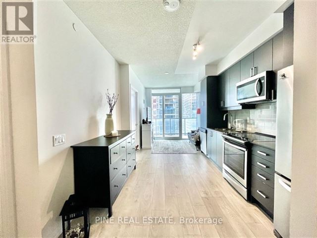 The Met Condos - 1708 7895 Jane Street - photo 1