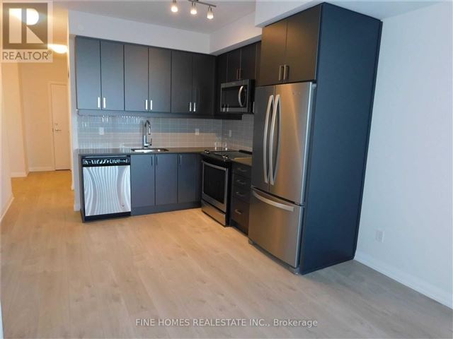 The Met Condos - 902 7895 Jane Street - photo 2