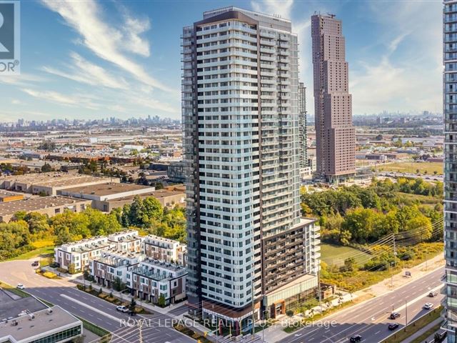 The Met Condos - 610 7895 Jane Street - photo 1