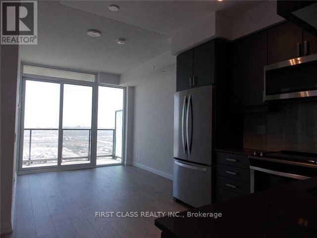 The Met Condos - 3516 7895 Jane Street - photo 2