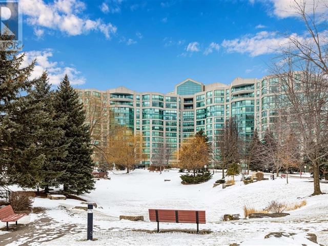 Landmark Condos - 215 7905 Bayview Avenue - photo 1