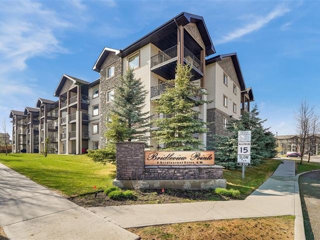 8 Bridlecrest Drive Southwest, Unit 1306, Calgary — For sale @ $199,900 ...