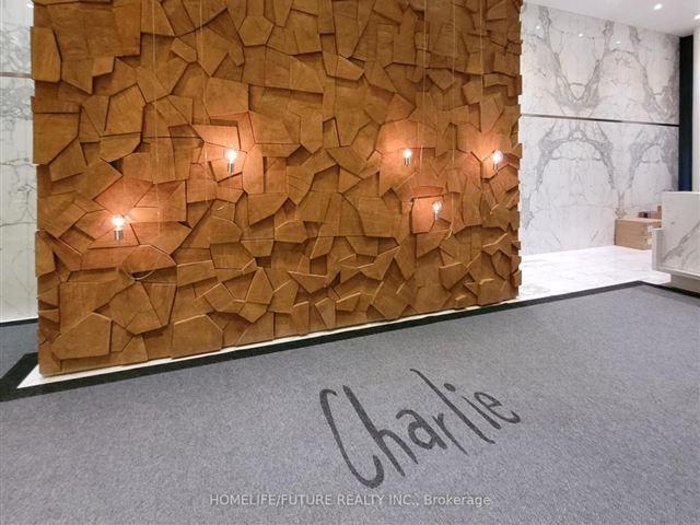 Charlie - 2501 8 Charlotte Street - photo 3