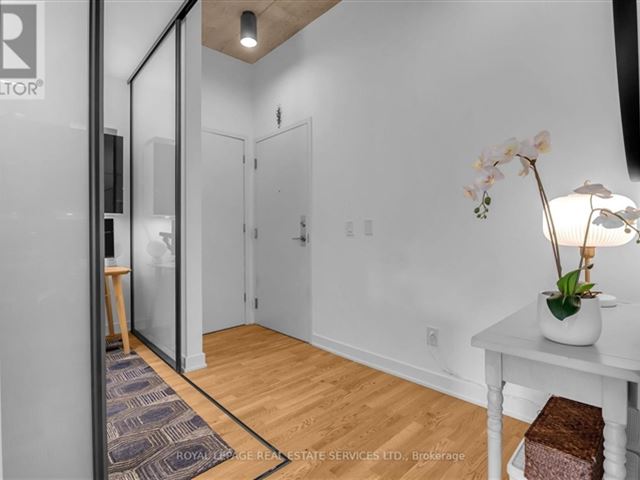 Art Condos - 202 8 Dovercourt Road - photo 1