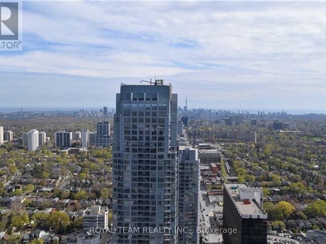 E Condos - 4412 2263 Yonge Street - photo 1