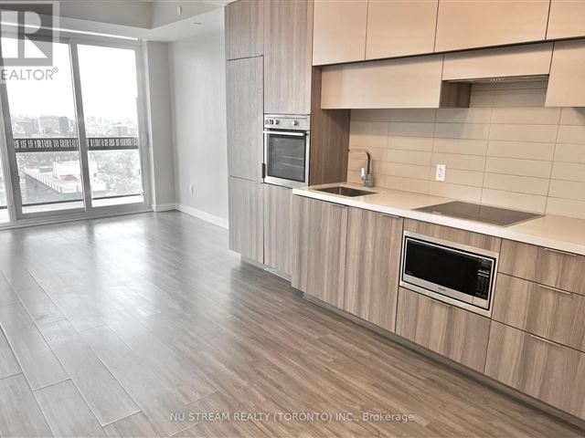 E Condos - 2712 2263 Yonge Street - photo 2