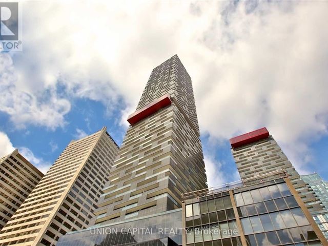 E Condos - 3108 2263 Yonge Street - photo 1