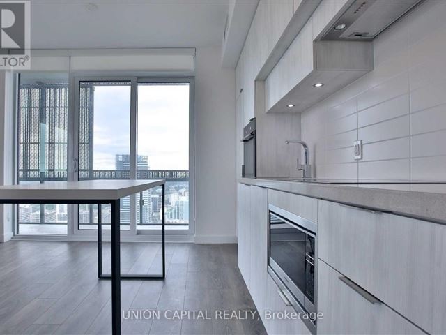 E Condos - 3108 2263 Yonge Street - photo 3