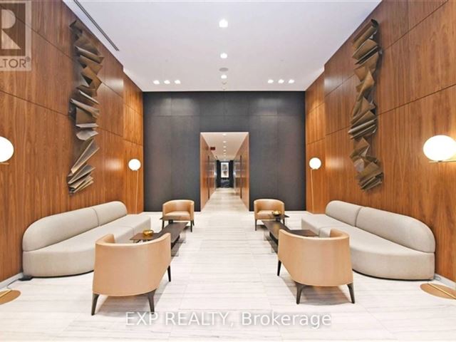 E Condos - 1506 2263 Yonge Street - photo 3