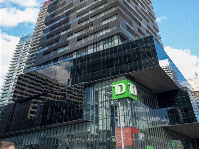 E Condos - 3802 2263 Yonge Street - photo 1