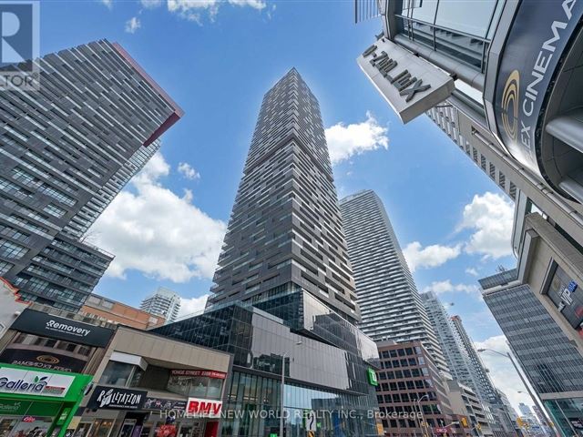 E Condos - 4903 2263 Yonge Street - photo 1