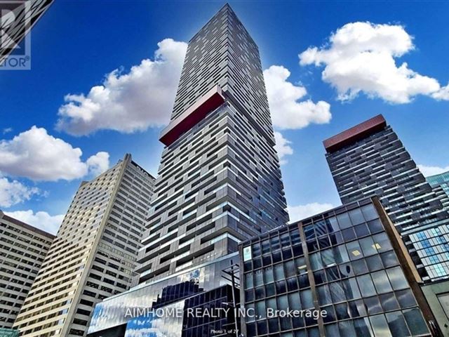 E Condos - 2703 2263 Yonge Street - photo 1