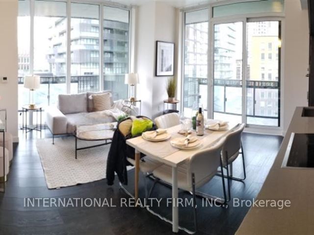 E Condos - 608 2263 Yonge Street - photo 1