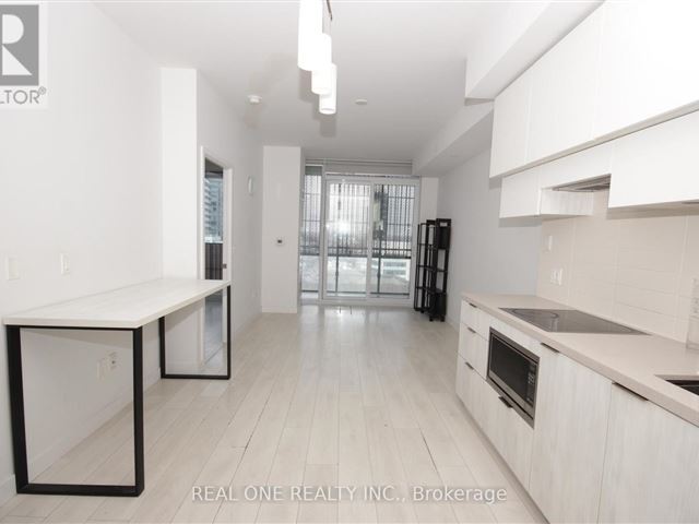 E Condos - 1306 2263 Yonge Street - photo 3