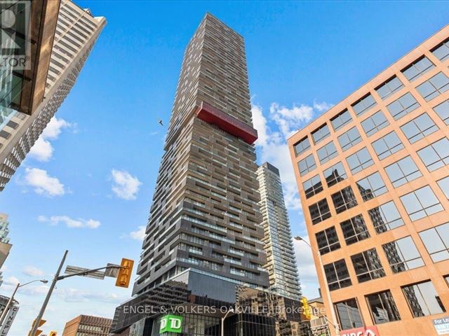 E Condos - 1310 2263 Yonge Street - photo 1