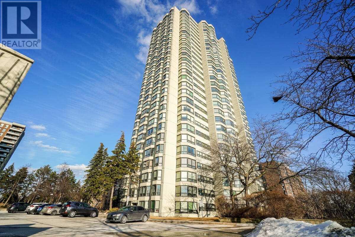 8 Lisa Street, Unit 1904, Brampton — For sale @ $499,900 | CondoDork.com