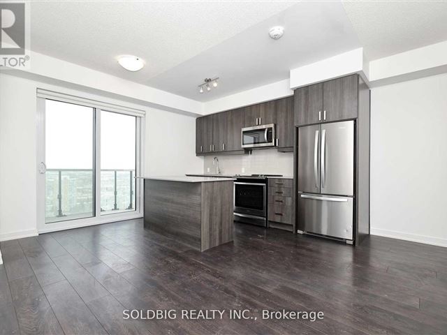 Mississauga Square - 3306 5081 Hurontario Street - photo 2