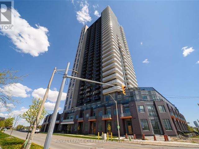 Mississauga Square - 1022 5081 Hurontario Street - photo 1