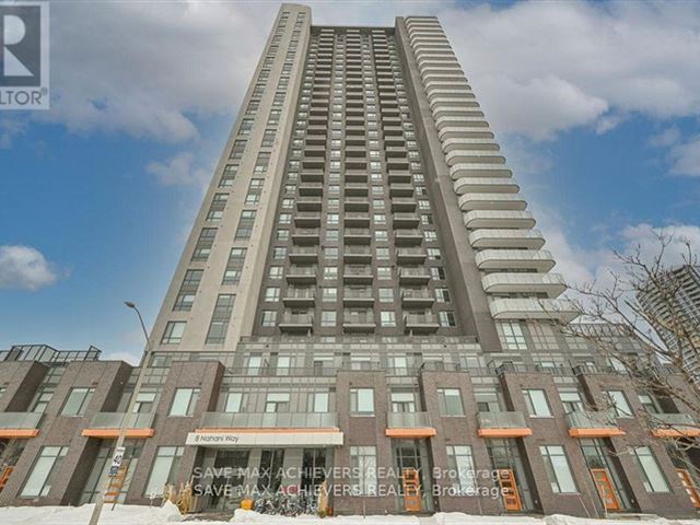 Mississauga Square - 921 5081 Hurontario Street - photo 1