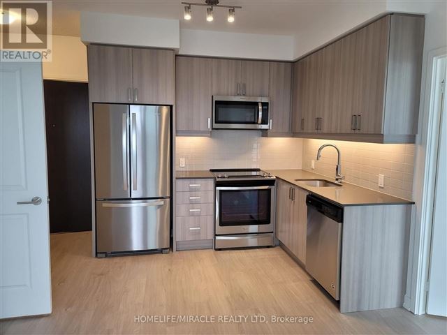 Mississauga Square - 2508 5081 Hurontario Street - photo 1