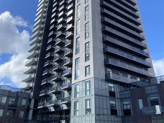 Mississauga Square - 1518 5081 Hurontario Street - photo 1