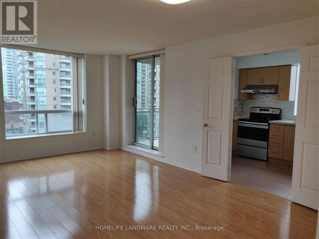 Park Palace - 807 8 Pemberton Avenue - photo 2