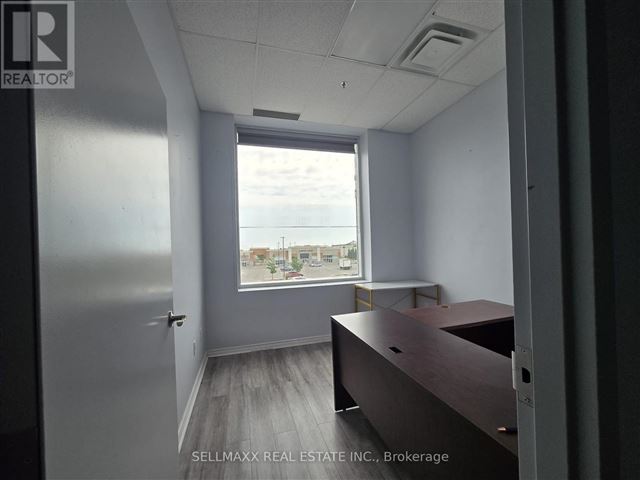 Maritime Ontario Condos - 233 80 Maritime Ontario Boulevard - photo 3