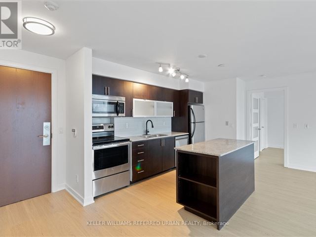 Zip Condos - 1207 80 Western Battery Road - photo 3