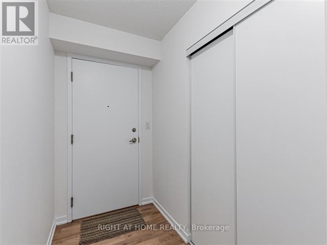 Acclaim - 502 801 Sheppard Avenue West - photo 2