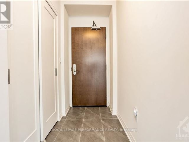 Claridge Icon - 4007 805 Carling Avenue - photo 3