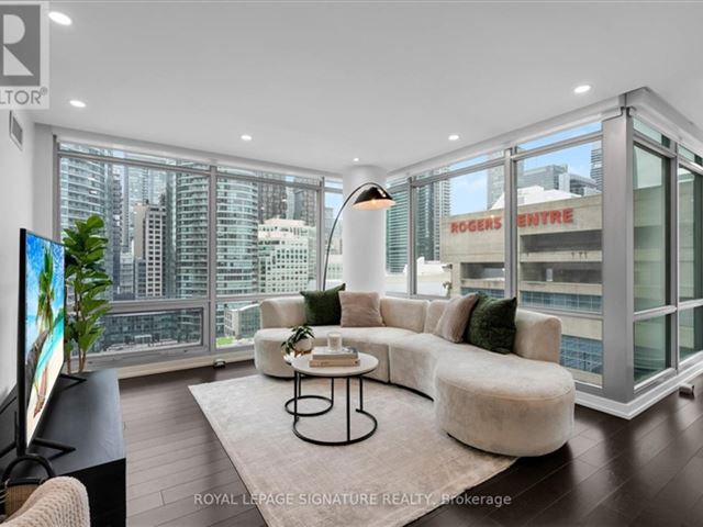 Optima - CityPlace - 1212 81 Navy Wharf Court - photo 1