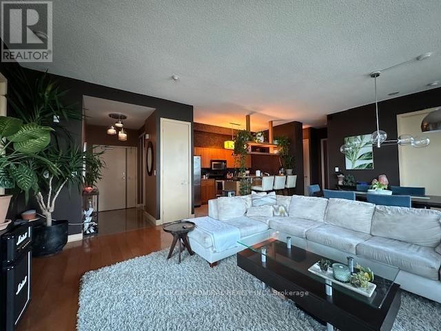 Optima - CityPlace - 3803 81 Navy Wharf Court - photo 1