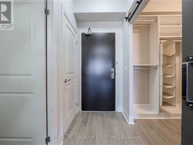 8130 Birchmount RD - 313 8130 Birchmount Road - photo 2