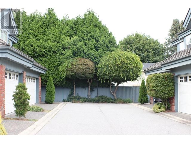 The Maples - 4 8171 Steveston Highway - photo 1