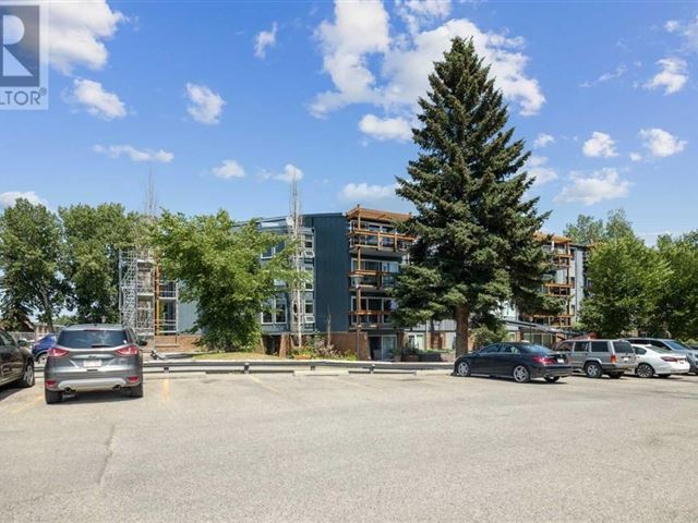 820 89 AVE SW - 231 820 89 Avenue Southwest - photo 1