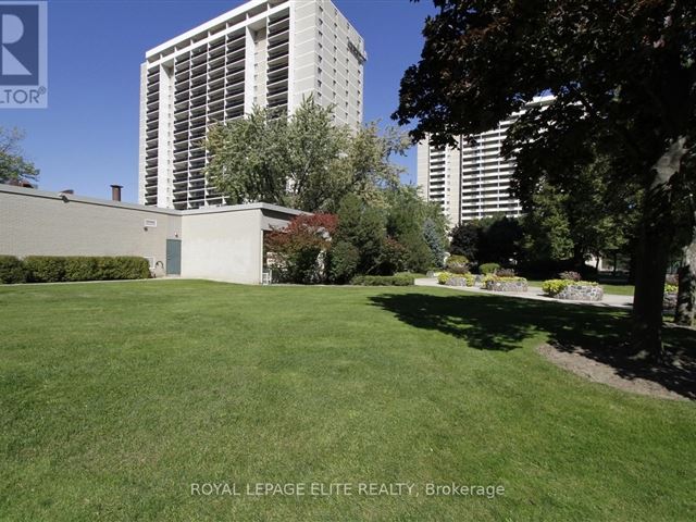 Millgate Manor 2 - 708 820 Burnhamthorpe Road - photo 2