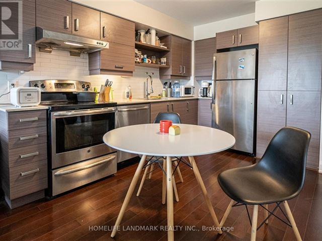 Uptown Markham | River Park - 521 8228 Birchmount Road - photo 3