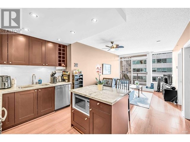 Raffles on Robson - 608 821 Cambie Street - photo 1