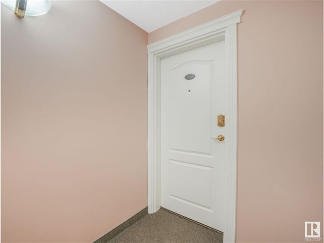 8215 84 AVE NW - 211 8215 84 Avenue Northwest - photo 5