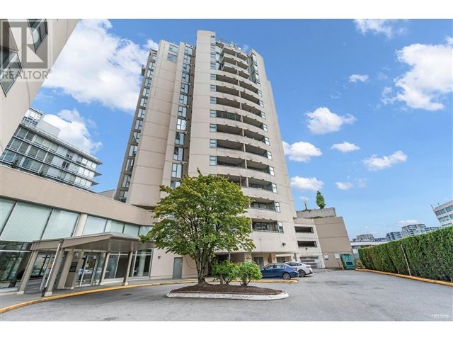 Richmond Towers - 805 8248 Lansdowne Road - photo 1