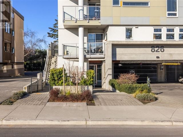 826 Esquimalt RD - 201 826 Esquimalt Road - photo 1