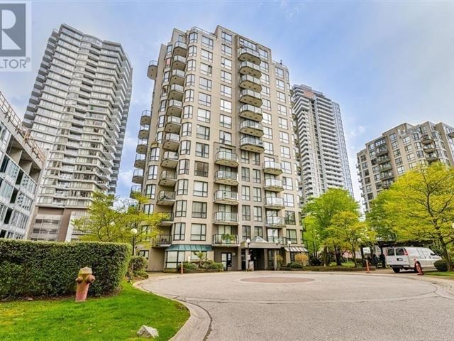 New Westminster Towers - 708 838 Agnes Street - photo 1